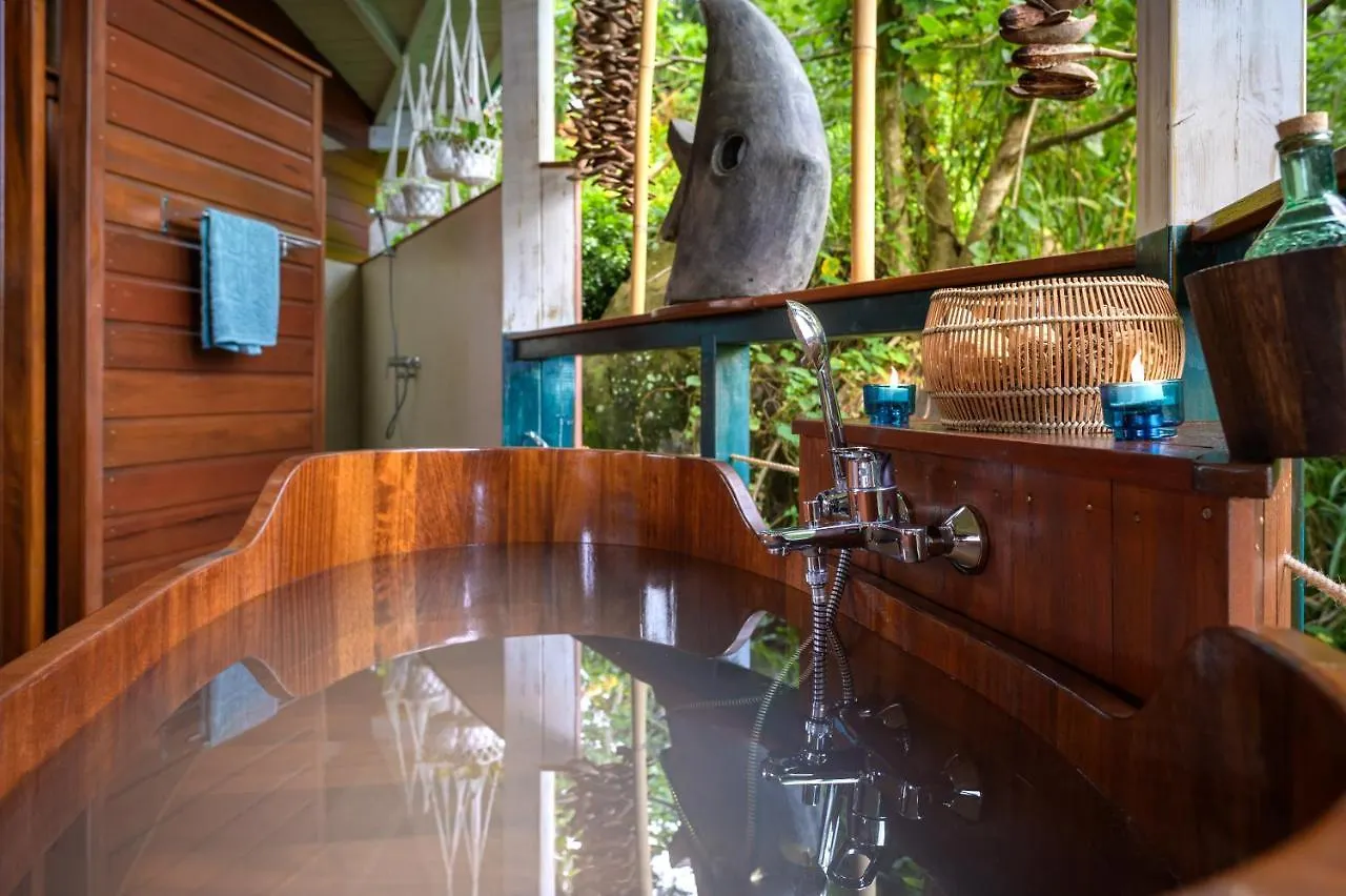 ホテル Tropicangel Ecolodge De Charme ポワント・ノワール