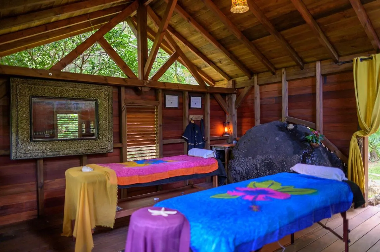 Tropicangel Ecolodge De Charme ポワント・ノワール 4*,  グアドループ